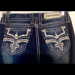 Rock Revival 27x31.5 Raven Easy Straight